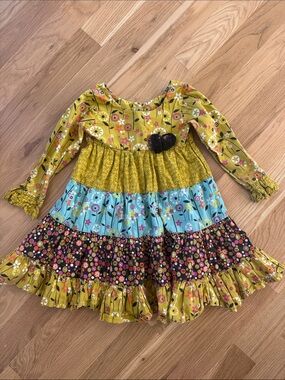 Jelly the Pug Girls Long Sleeve Cameron Bees Dress Floral Ruffles size 7
